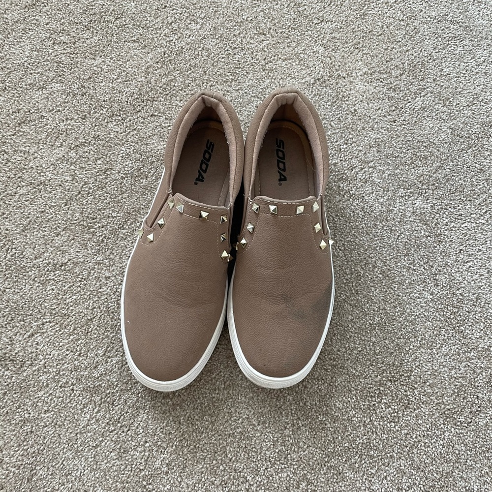 ShopHopes Flats